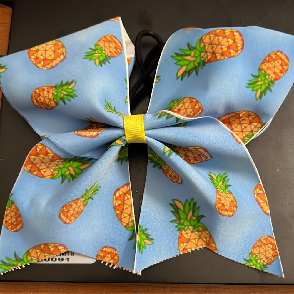 Pineapple print Allstar cheerleading bow!